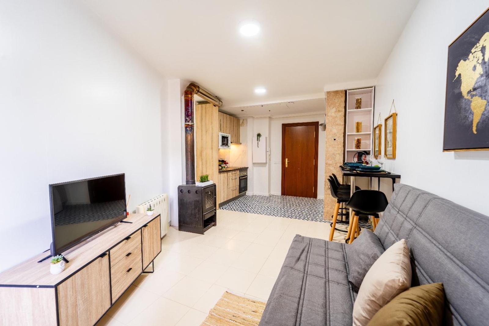 Alojamiento En El Centro De Burgos Ngoại thất bức ảnh